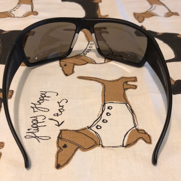 FINTECH  Adult Unisex Polarized Sunglasses AcuTint™ Scratch proof lenses NWT - Picture 5 of 5